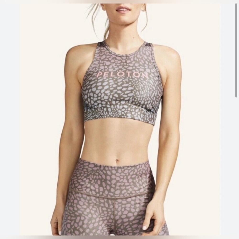Peloton x WITH collaboration “Riverstone” high neck sports bra - XS​​​​​​​​​ - Picture 3 of 10